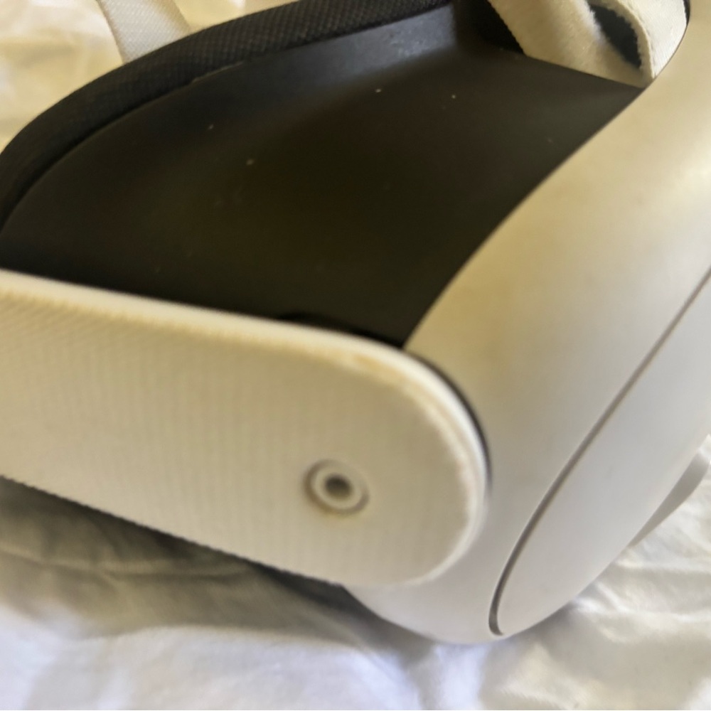 Oculus VR Headset - Black and White